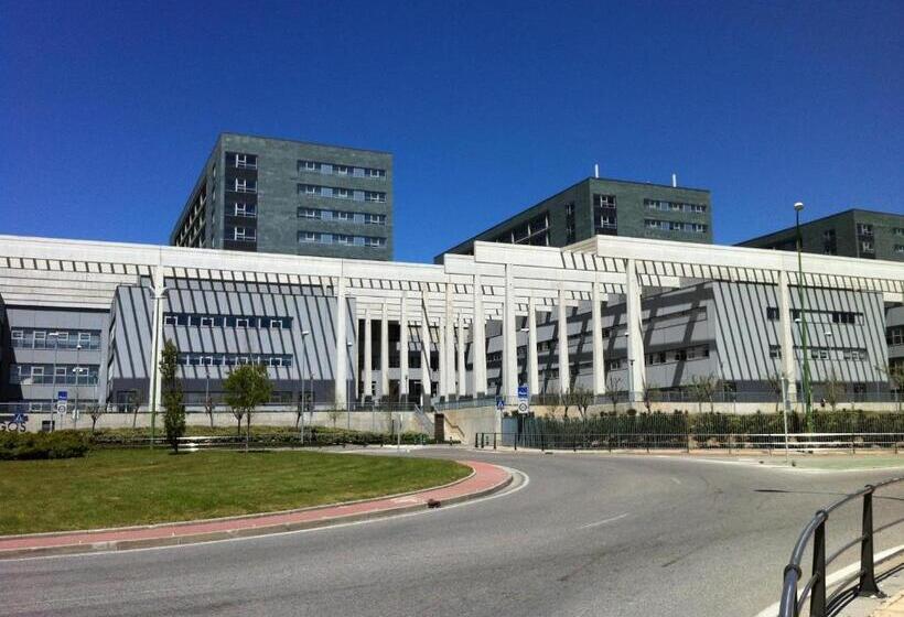 פנסיון Hostal Santiago 2