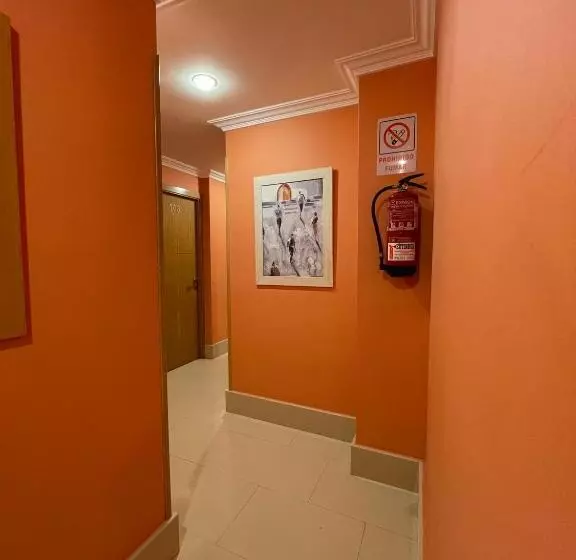 پانسیون Hostal Santiago 2