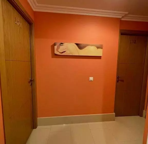 پانسیون Hostal Santiago 2