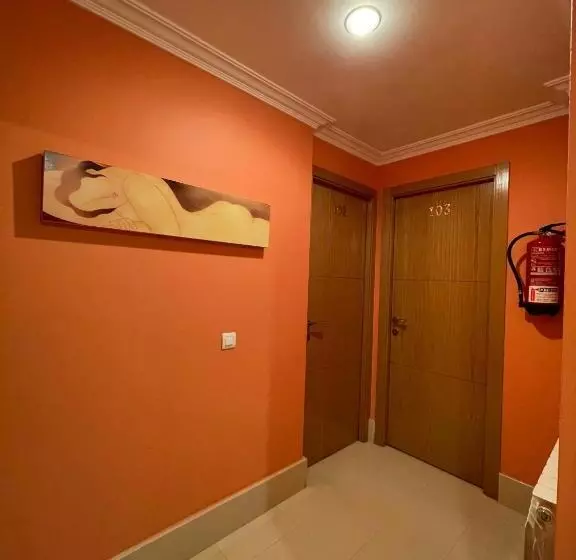 پانسیون Hostal Santiago 2