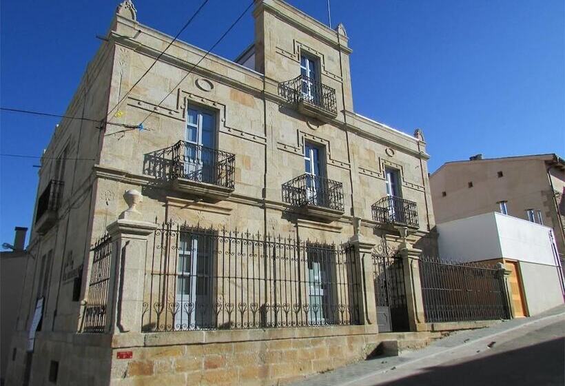 فندق صغير Posada Real El Brasilero