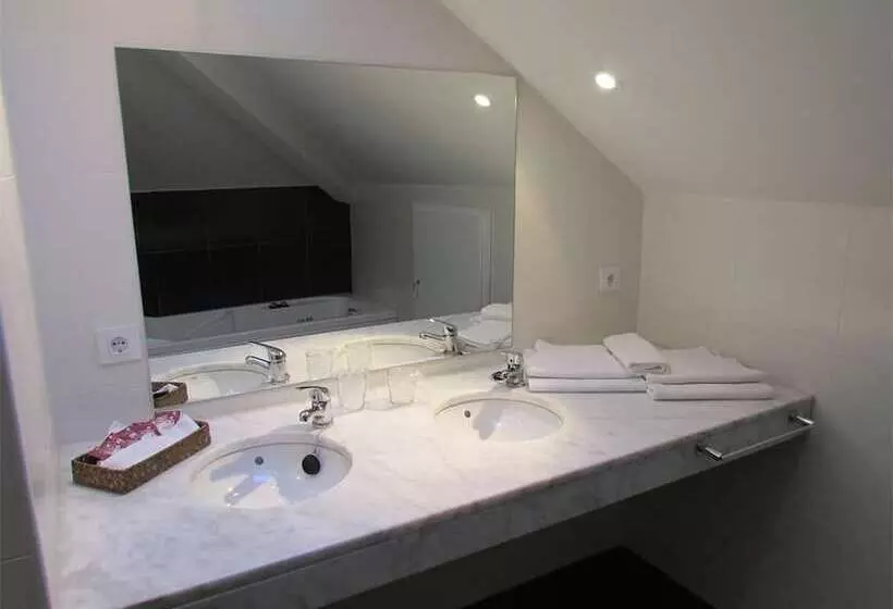 Retkeilymaja Posada Real El Brasilero