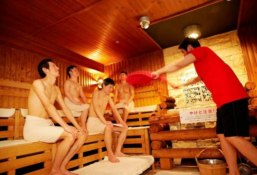 Nikoh Capsule Hotel Refre   Hostel   Caters To Men