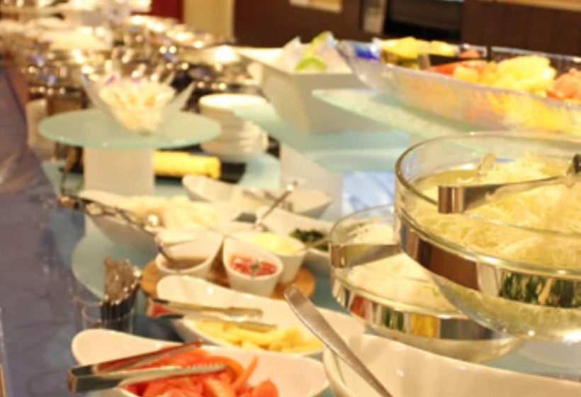 Nikoh Capsule Hotel Refre   Hostel   Caters To Men