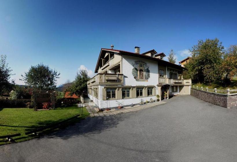 بنسيون Haus Leutner
