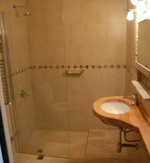 Majatalo Hostal Ayelen