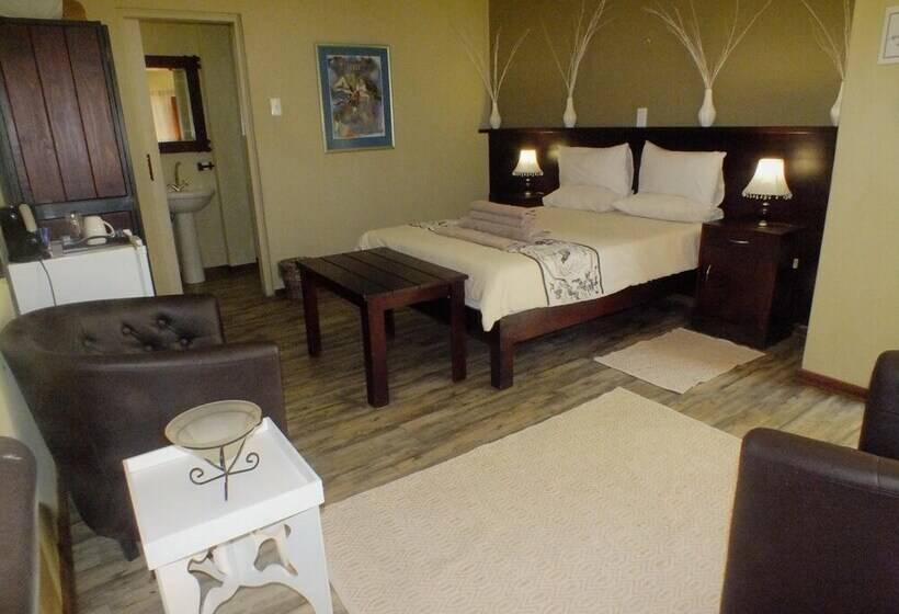 پانسیون Uzuri Guesthouse Cc