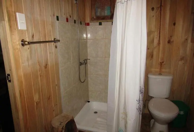 ペンション Refugio Montaña Kultrun Mawida, Mini Cabaña Con Baño Y Cocina Privada