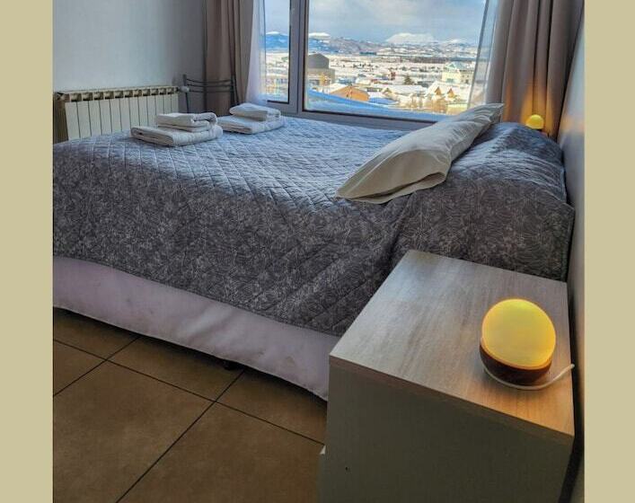 هاستل Hostería Aonikenk