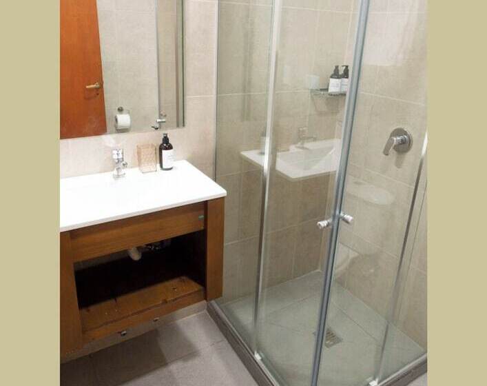 هاستل Hostería Aonikenk