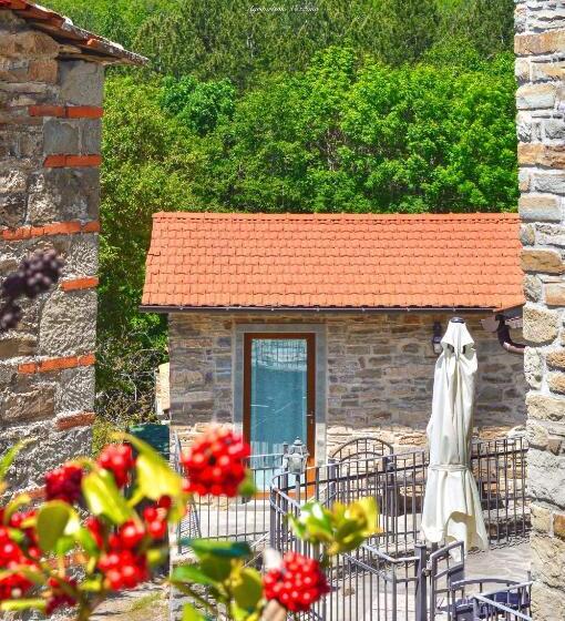 Отель Agriturismo Vezzano