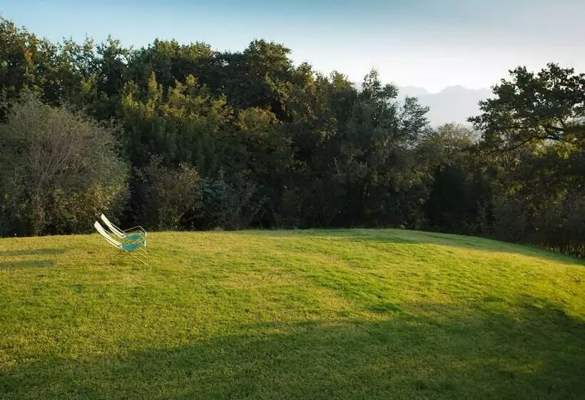 Hotelli Agriturismo La Vecchia Quercia