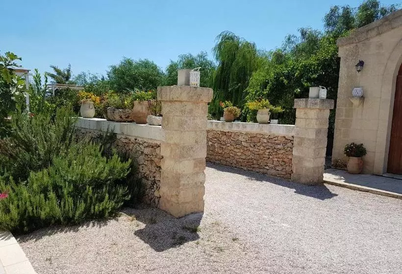 ホテル Masseria Sucéa
