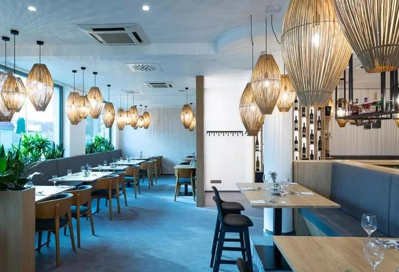 Majatalo Fine Restaurant & Apartments