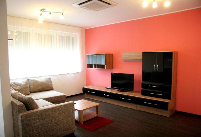 Пансион Fine Restaurant & Apartments