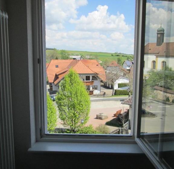 Pensionat Gasthaus Kreuz