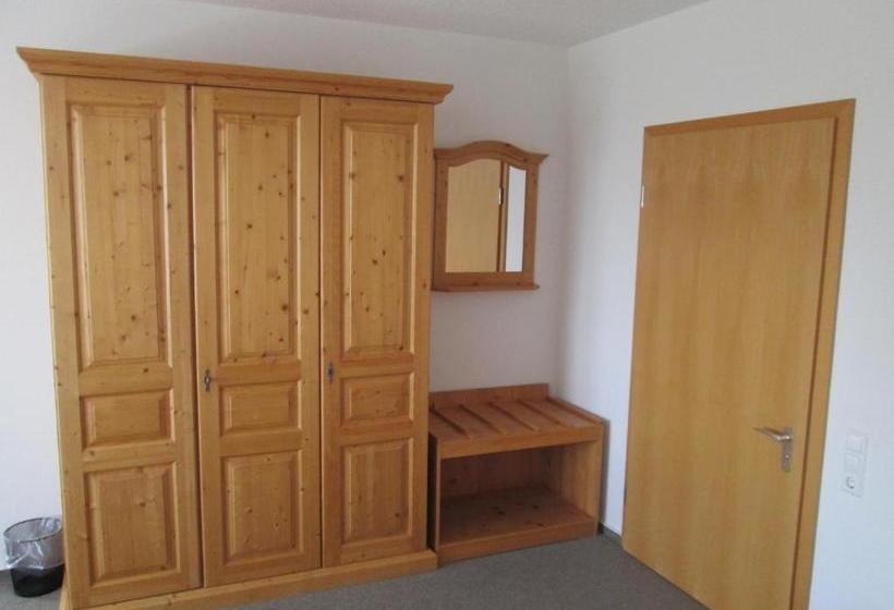 Pensionat Gasthaus Kreuz