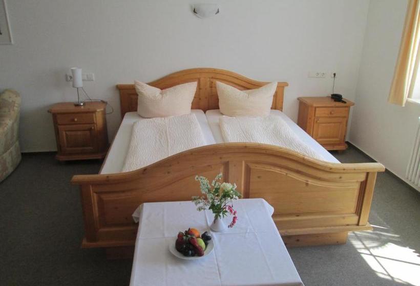 Pensionat Gasthaus Kreuz