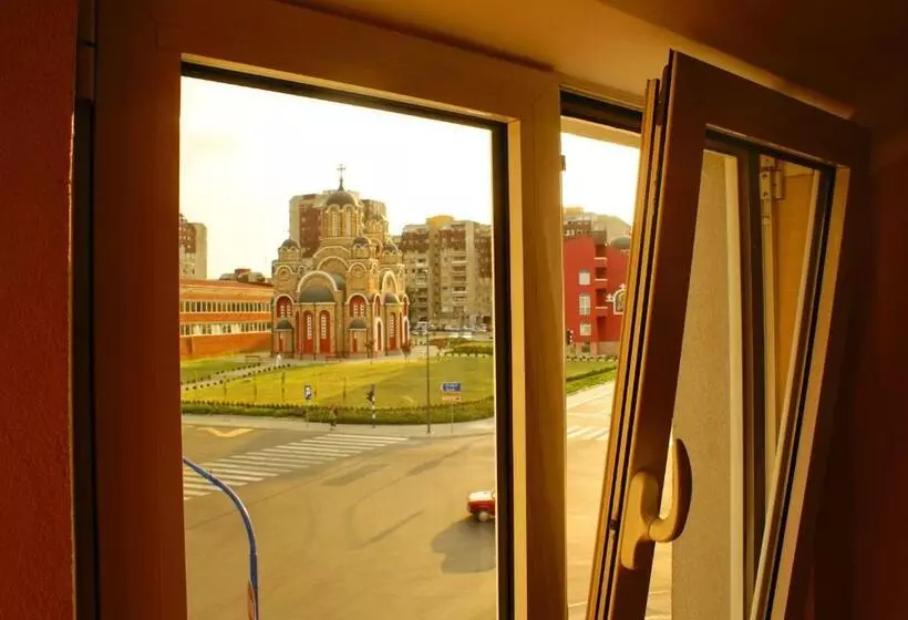 پانسیون Guest House Villa Mir