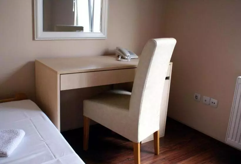 پانسیون Guest House Villa Mir