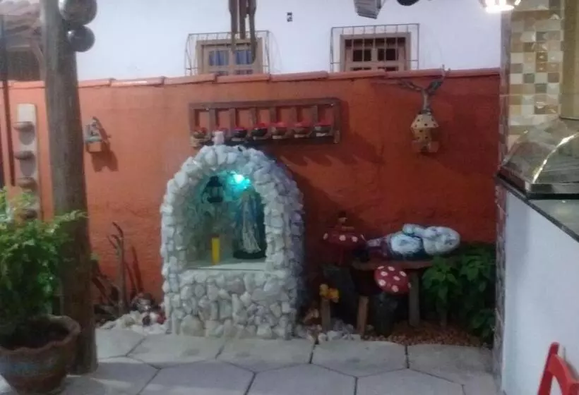 ペンション Pousada Miosotis