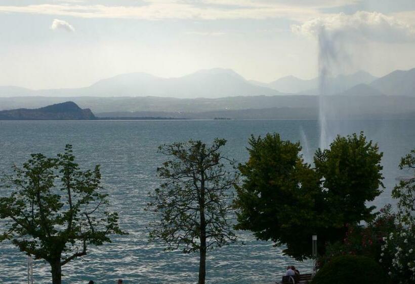 فندق Alla Riviera