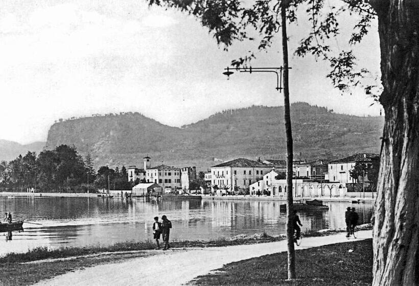 فندق Alla Riviera