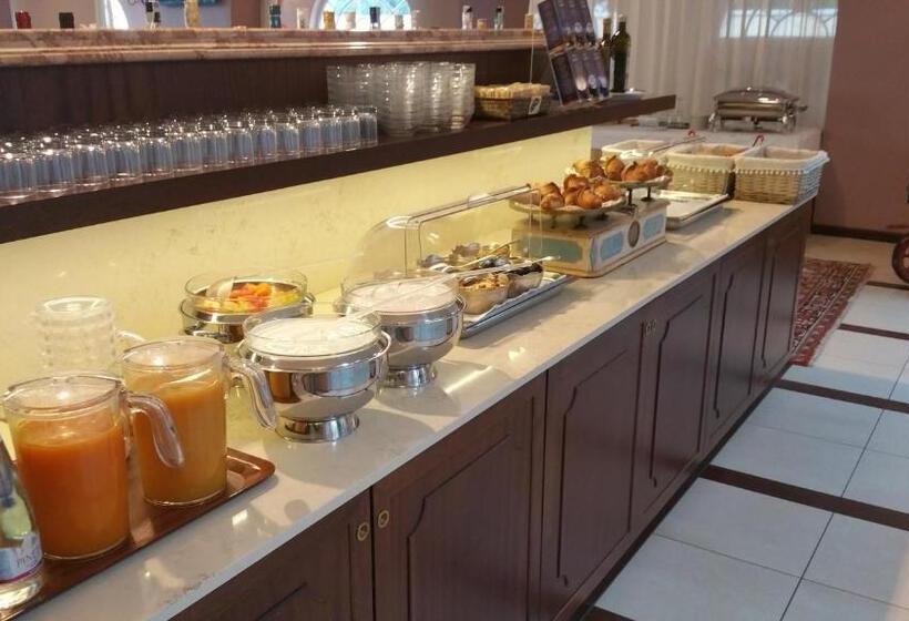 فندق Alla Riviera