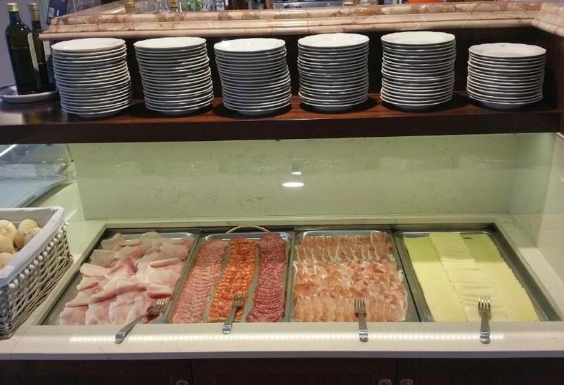 فندق Alla Riviera