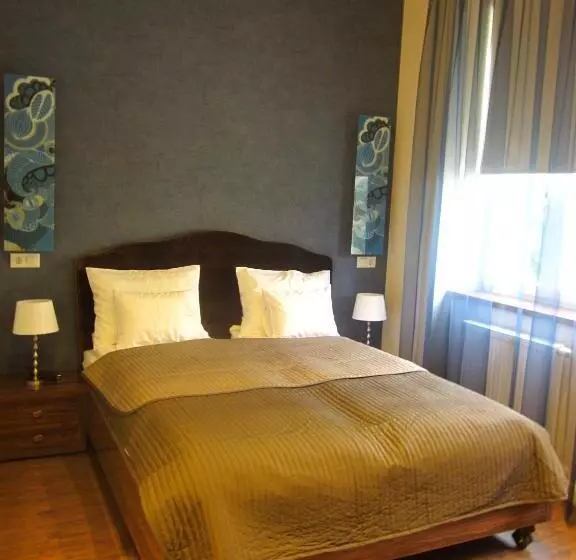 Hotel Ankavi
