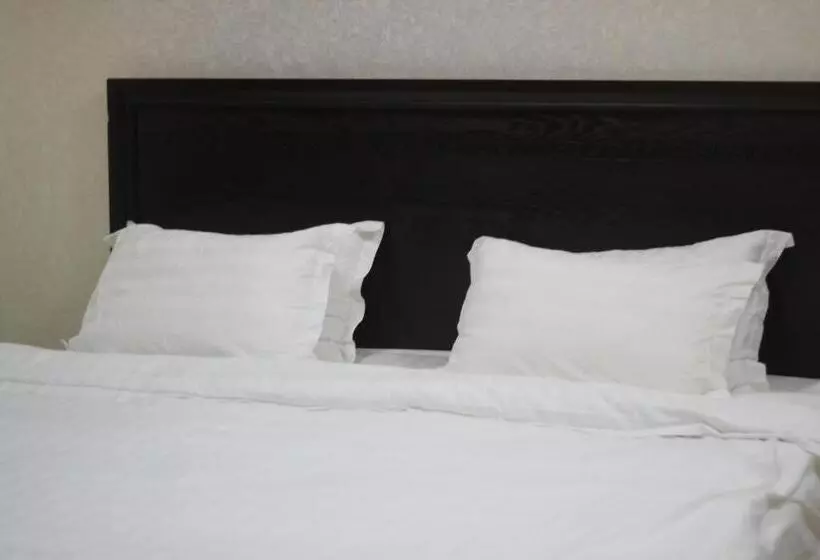 Lavina Hotel Apartments