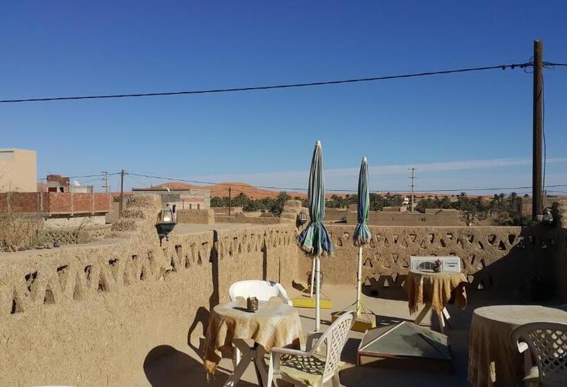 ペンション Auberge Chez Julia