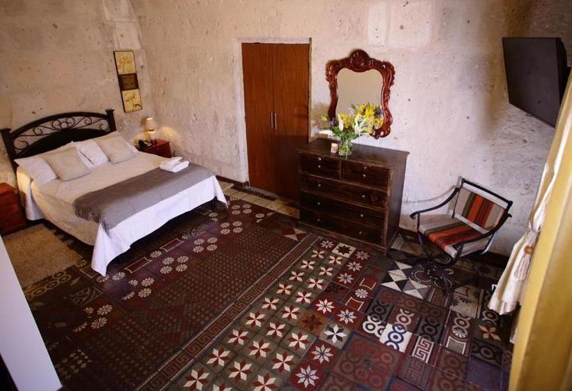 پانسیون El Patio De Elisa