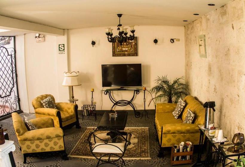 پانسیون El Patio De Elisa