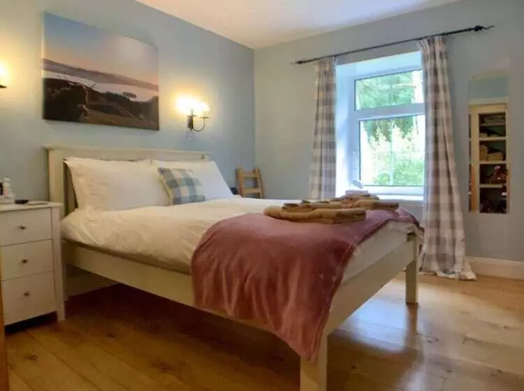 ペンション Ewich House B&b