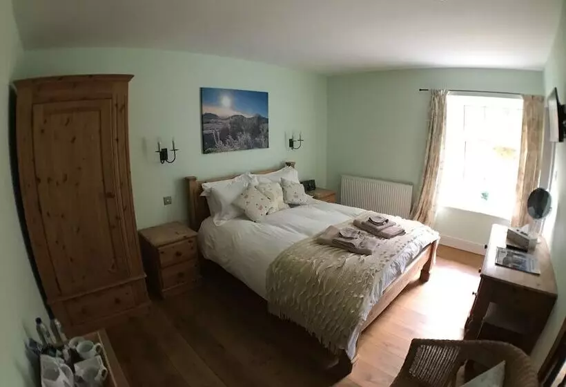 ペンション Ewich House B&b