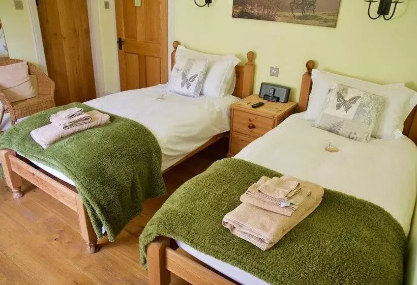 ペンション Ewich House B&b