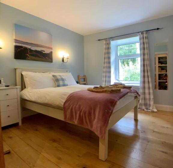 펜션 Ewich House B&b