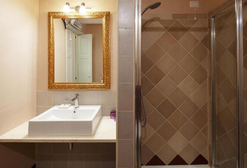 پانسیون Relais Santa Croce