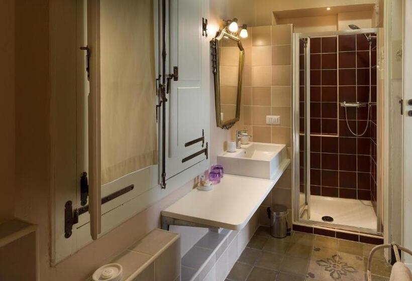 پانسیون Relais Santa Croce