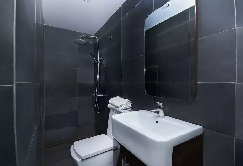 هاستل Hongkong Suites