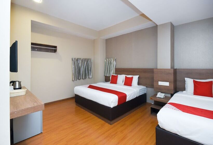 הוסטל Hongkong Suites