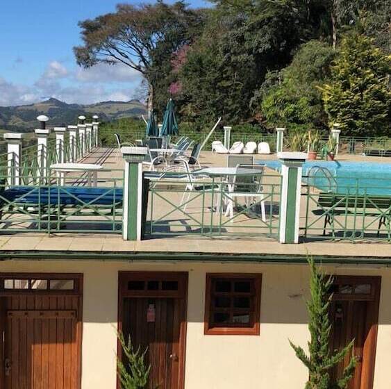 旅馆 Pousada Lambari Montanha