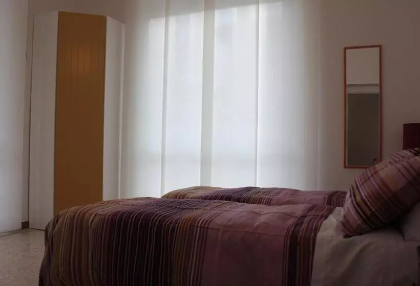 Majatalo Affittacamere Parco Dei Canapè