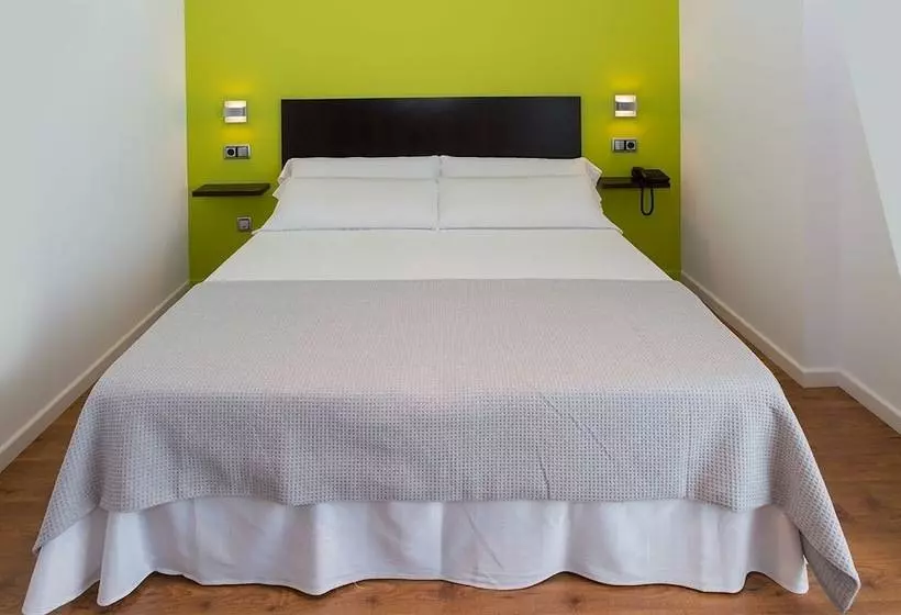 Majatalo Nruta Ponferrada