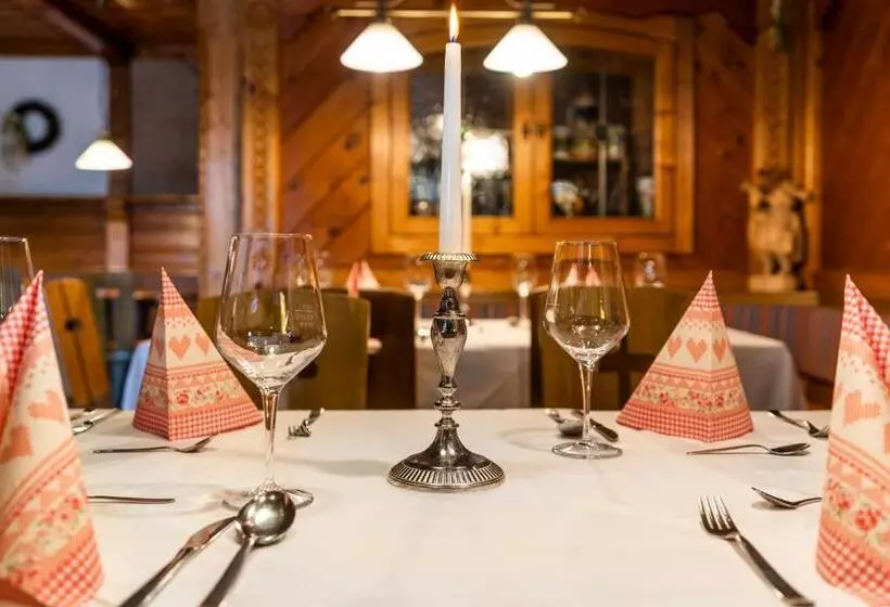 Retkeilymaja Gasthof Arracher Hof