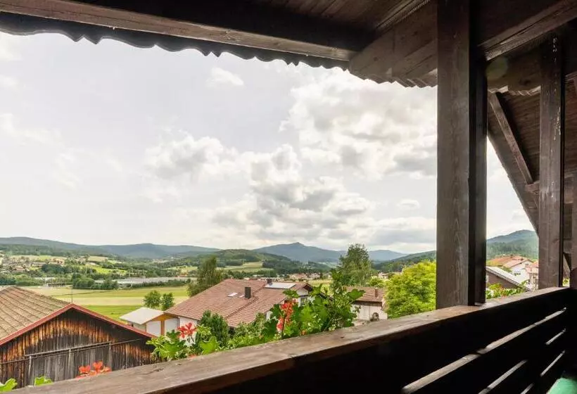 Retkeilymaja Gasthof Arracher Hof