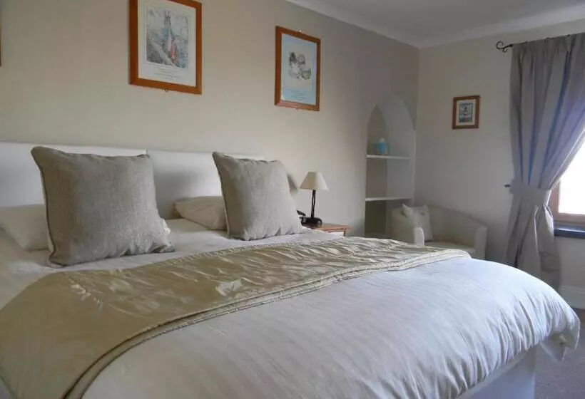 Majatalo Harbour Lights Guesthouse