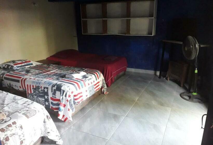 פנסיון Hostal Casa De Los Virreyes