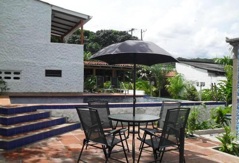 פנסיון Hostal Casa De Los Virreyes